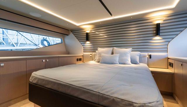 7572655 yacht for sale 29