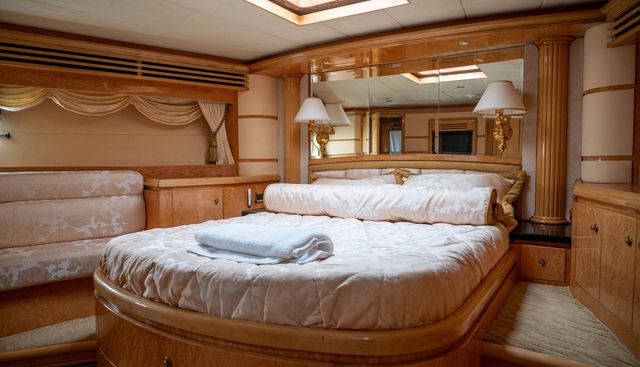 Lady Eileen yacht for sale 8