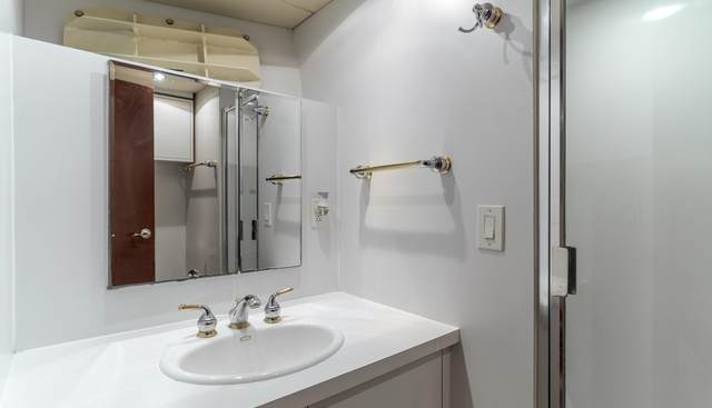 Huracan yacht for sale 99