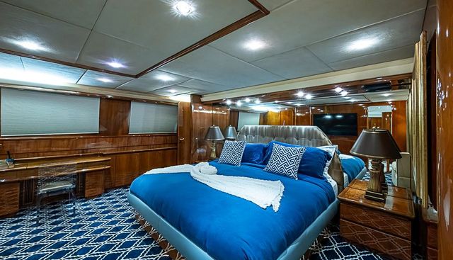 SHALIMAR yacht for sale 17