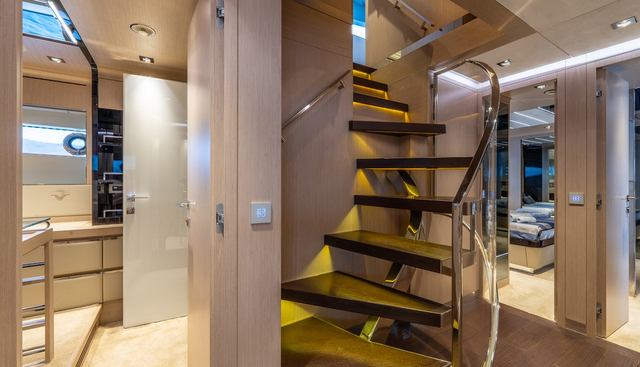 ZALANKA yacht for sale 23