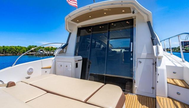 Endurance yacht for sale 18