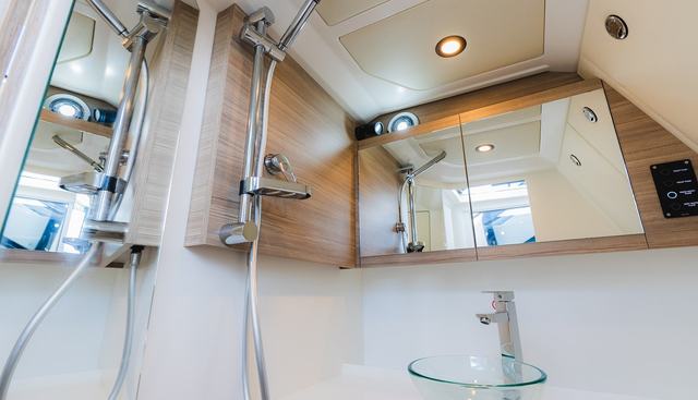 LA PLAGE yacht for sale 38