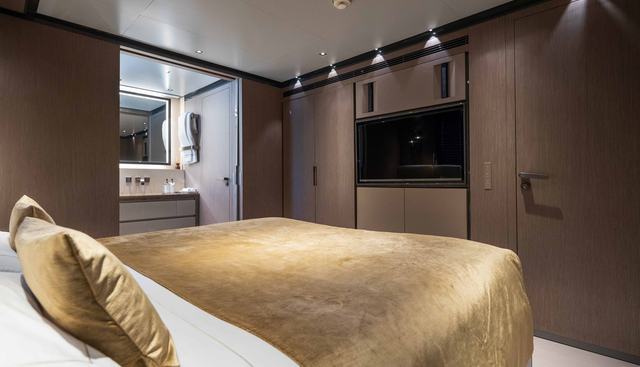 PANAM yacht for sale 19
