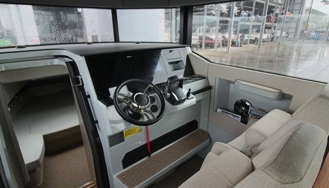 Gee Wiz yacht for sale 14