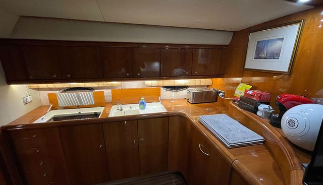 N-34399 yacht for sale 18