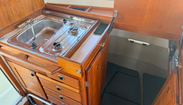 The Dog House yacht for sale 12