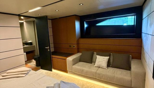 Carat yacht for sale 28