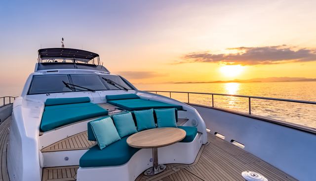 HUMMINGBIRD yacht for sale 25