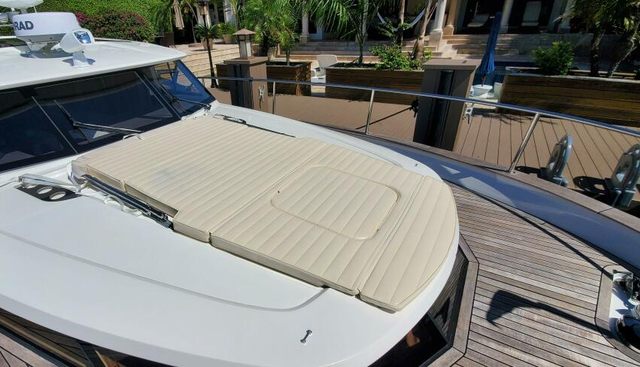 Greenline 40 yacht for sale 3