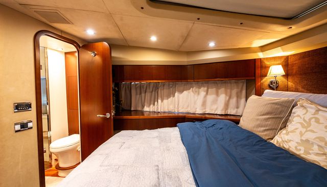 STELLAR II yacht for sale 40