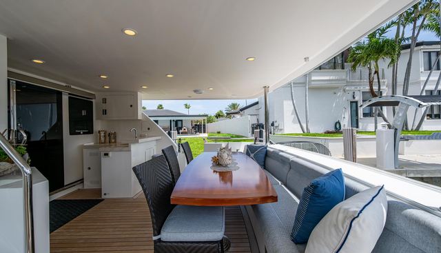 UNCORKED yacht for sale 10