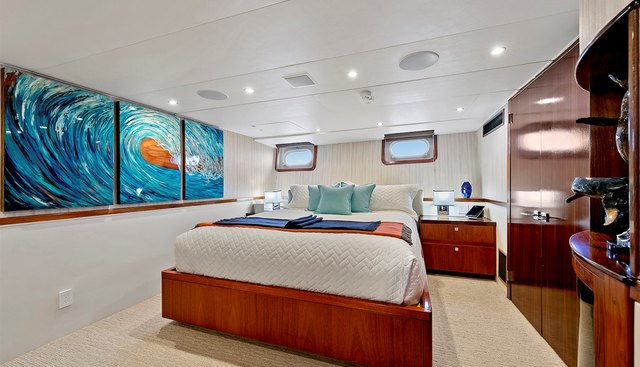 EL REY yacht for sale 24