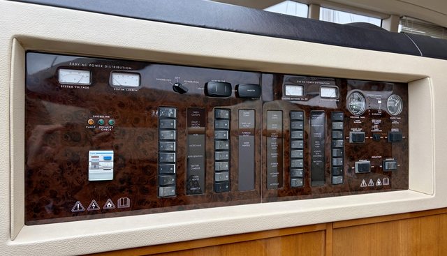 noname yacht for sale 32