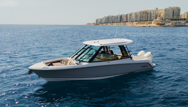 330 yacht for sale 4