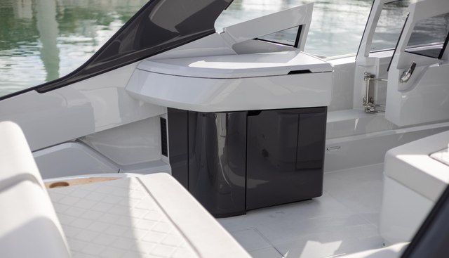 AY2295 yacht for sale 167