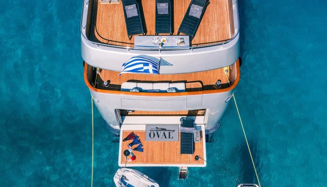 Oval yacht for sale 5