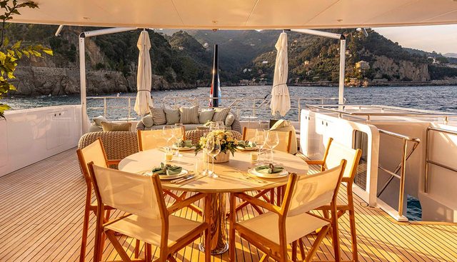 Unexpected yacht for sale 14