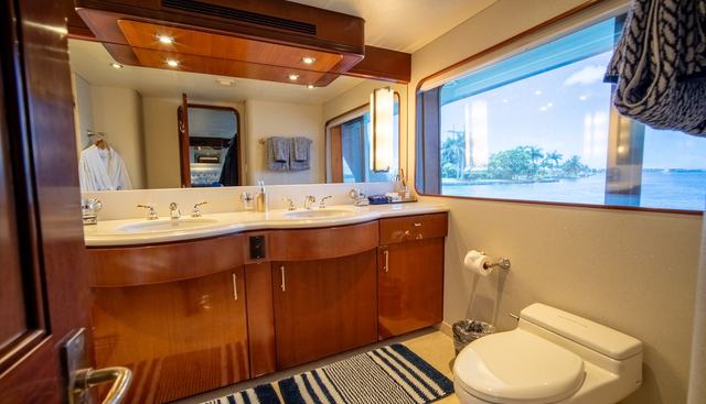 FLYING DUTCHMAN yacht for sale 43