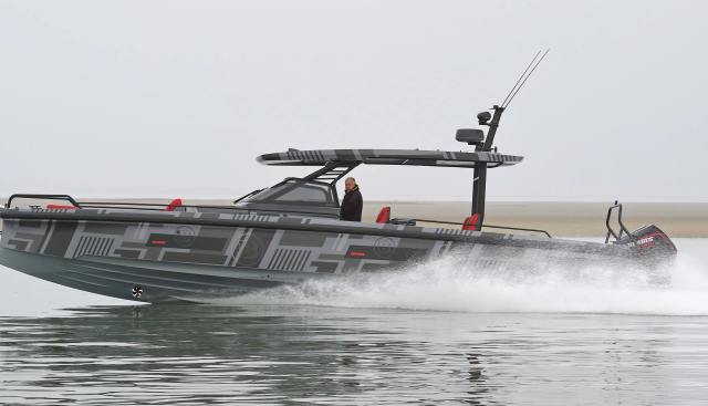 Brabus Shadow 900 Sun Top yacht for sale 13