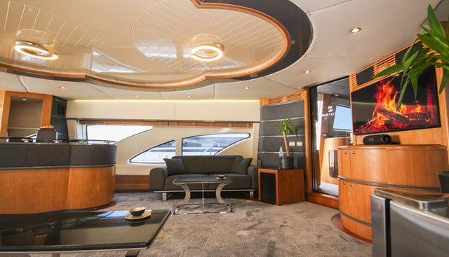 Obsidian yacht for sale 12