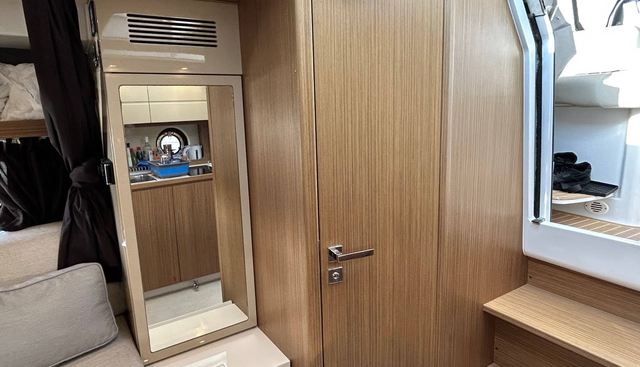 noname yacht for sale 27