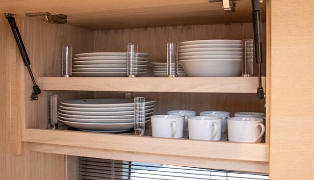 Bozzie yacht for sale 84