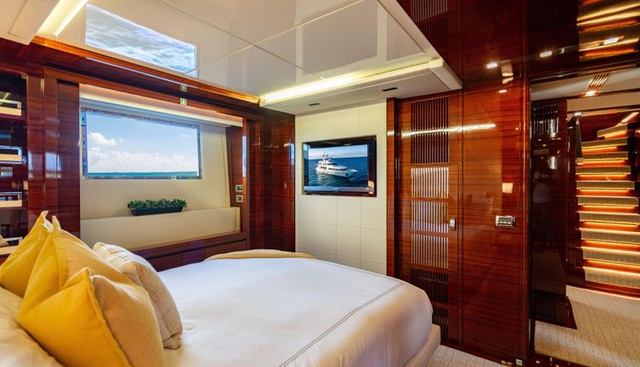 ALLORA yacht for sale 43
