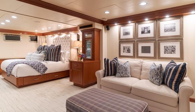 Huracan yacht for sale 45