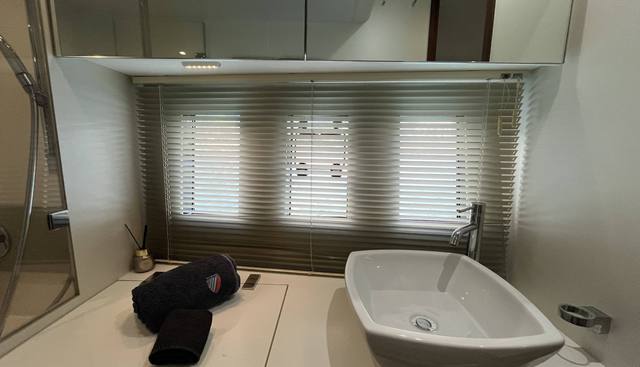 noname yacht for sale 30