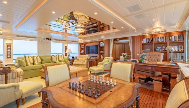 Shadowl yacht for sale 52