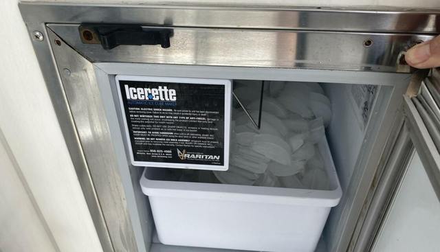 MJM Grand yacht for sale 78