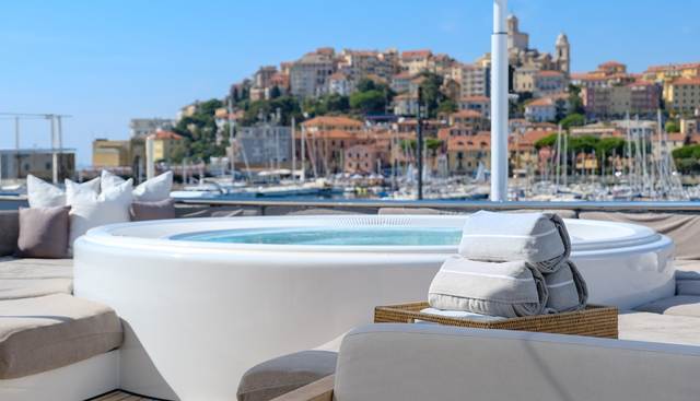 G3 yacht for sale 17