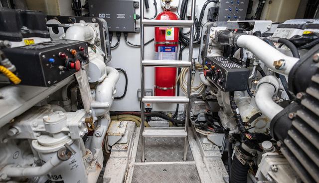 No Limits yacht for sale 17