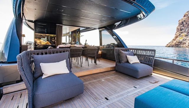 Explorer 62 yacht for sale 3