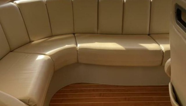 PISCO SOUR yacht for sale 24