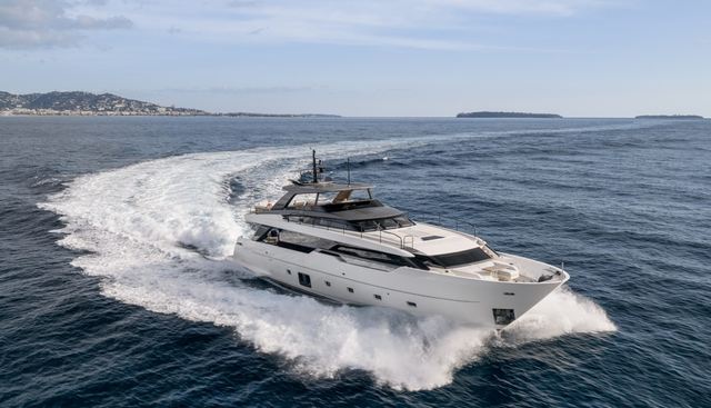 ICE OF LONDON yacht for sale 2