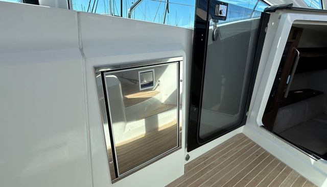 O DE MER yacht for sale 12