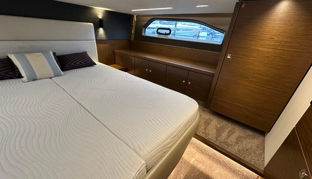 Swysh yacht for sale 35