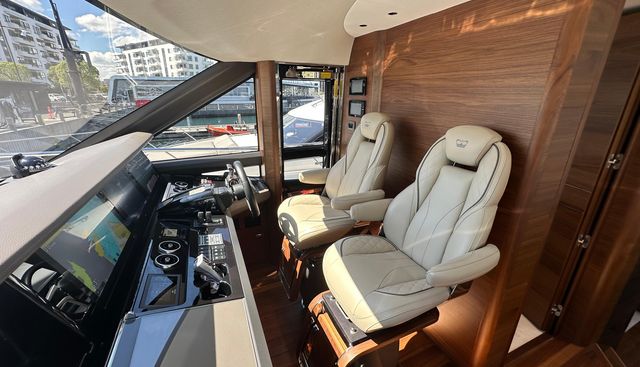 Y80018 yacht for sale 47