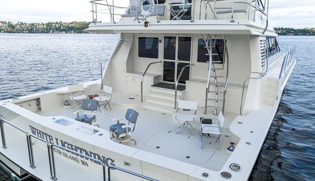 White Lightning yacht for sale 14