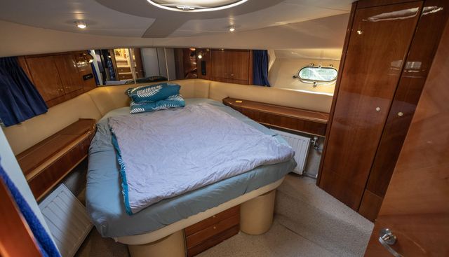 noname yacht for sale 33