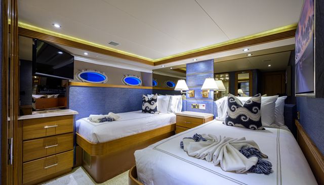 SUPERSTAR yacht for sale 34