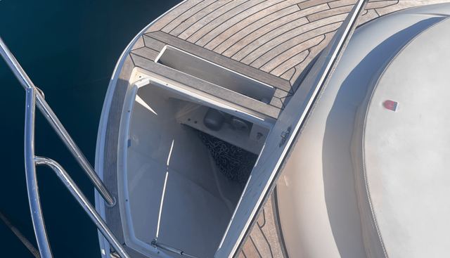 Maxima II yacht for sale 40