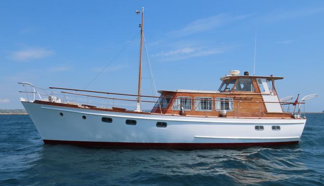 Adrienne yacht for sale 4