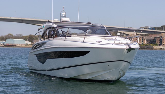 Capricho yacht for sale 29