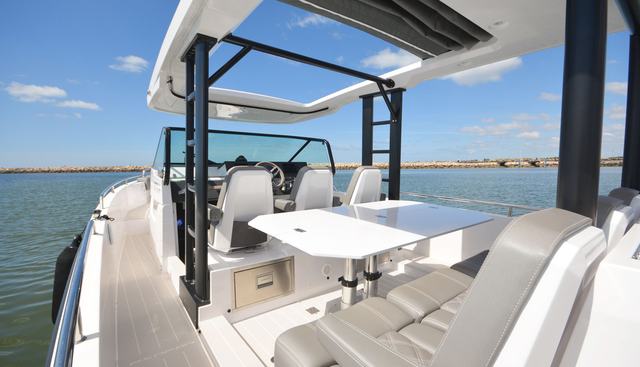 SEAS THE GREY yacht for sale 12