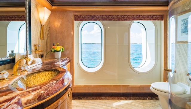 ELIS ET MAR yacht for sale 32