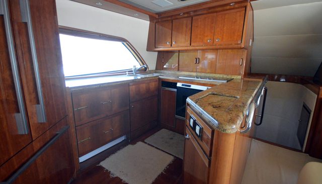 Gabby Millan 2 yacht for sale 34