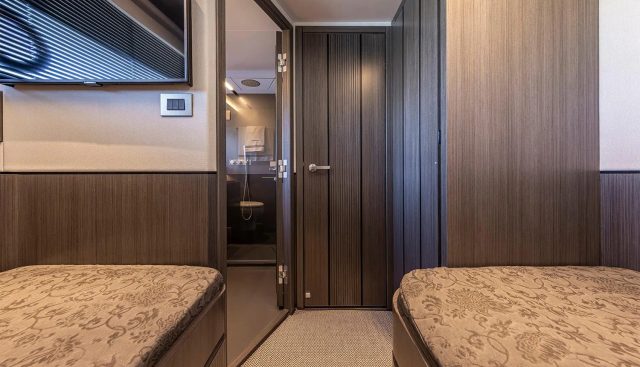2025 Pearl 72 | 72.2 ft yacht for sale 68